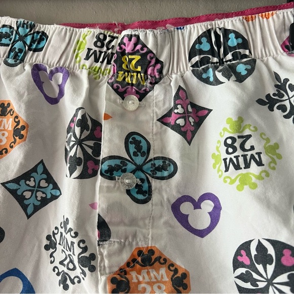 Disney Parks White Boxer Sleep Shorts Size Large - Picture 2 of 6